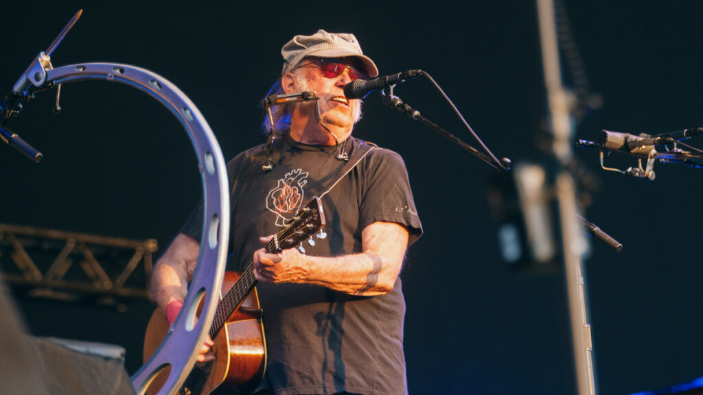 BST25_NEIL YOUNG_@ISHASHAHPHOTOGRAPHY